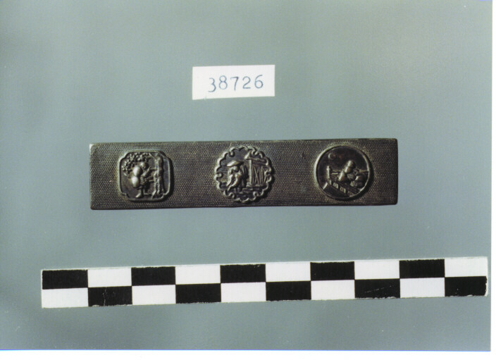 ORNAMENTO PER BORSA DA TABACCO