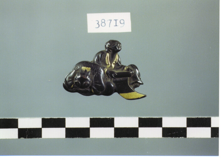 ORNAMENTO PER BORSA DA TABACCO