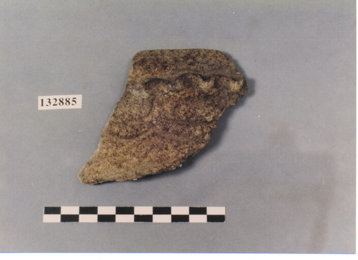 ORLO DI VASO (FRAMMENTO) (JOMON)