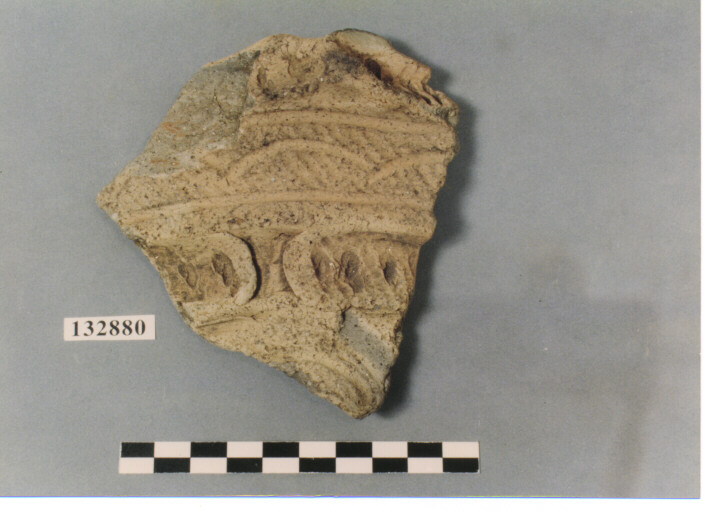 ORLO E PARETE DI VASO (FRAMMENTO) (JOMON)