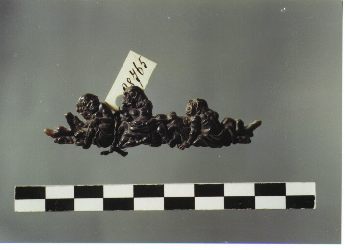 ORNAMENTO PER MOBILI