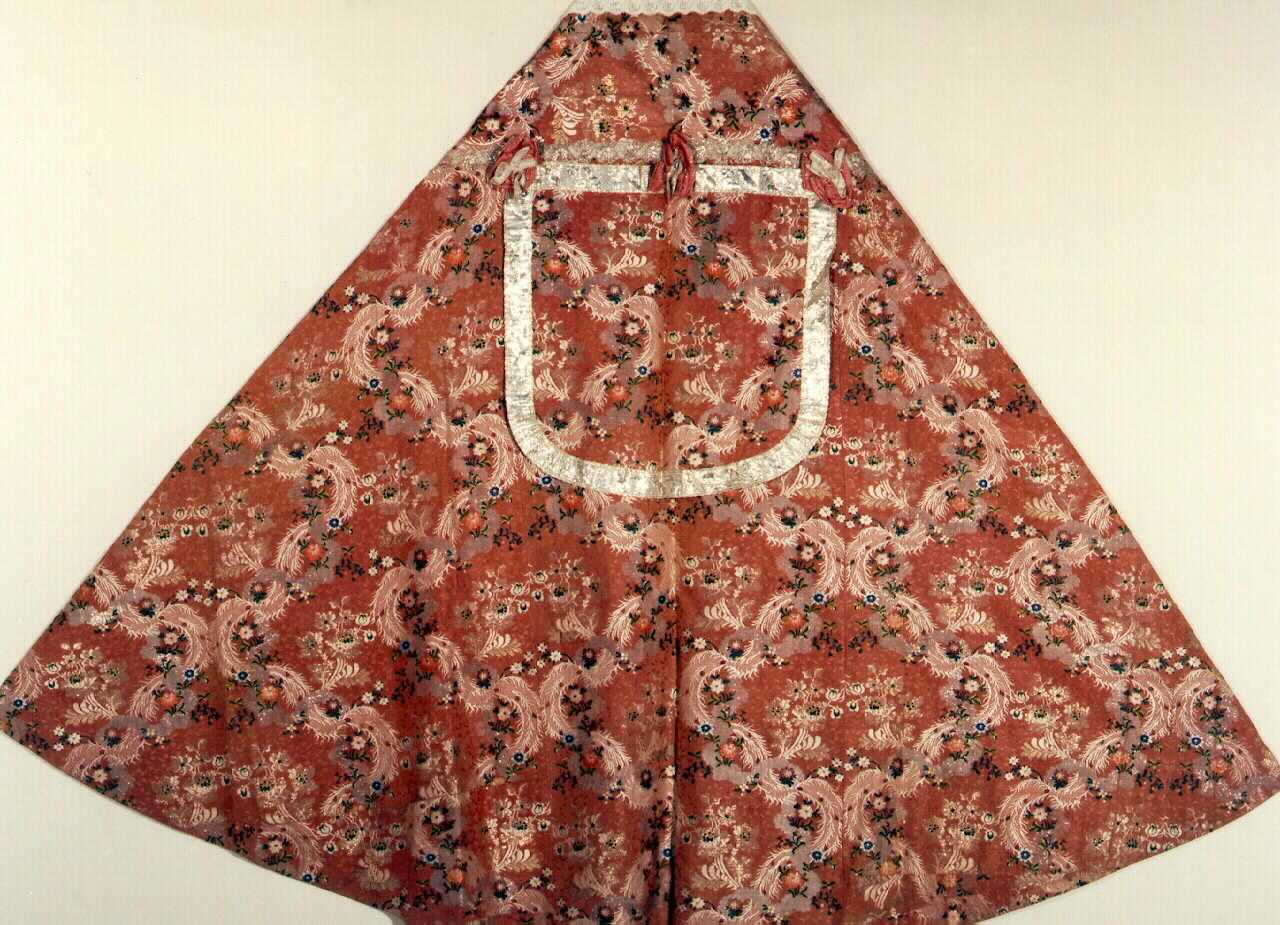 piviale - manifattura siciliana (Prima metà sec. XVIII)