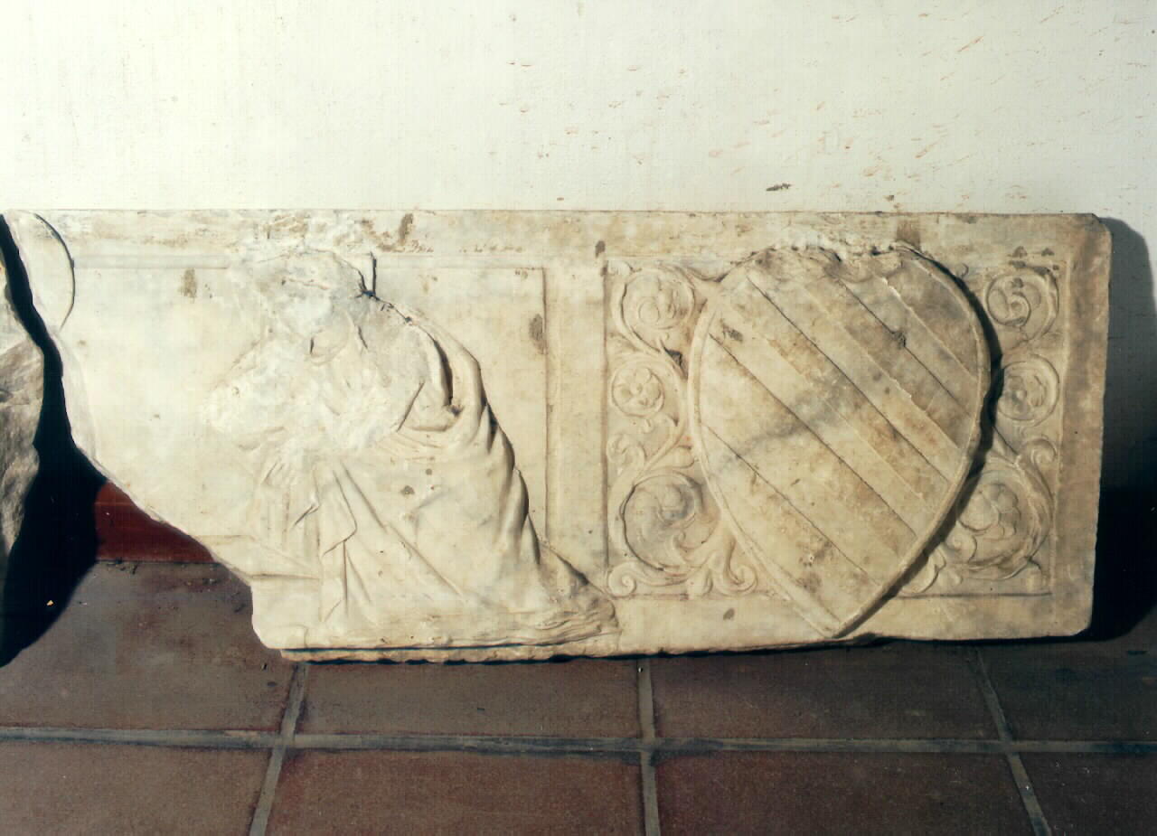 fregio a rilievo, frammento - ambito siciliano (sec. XV)