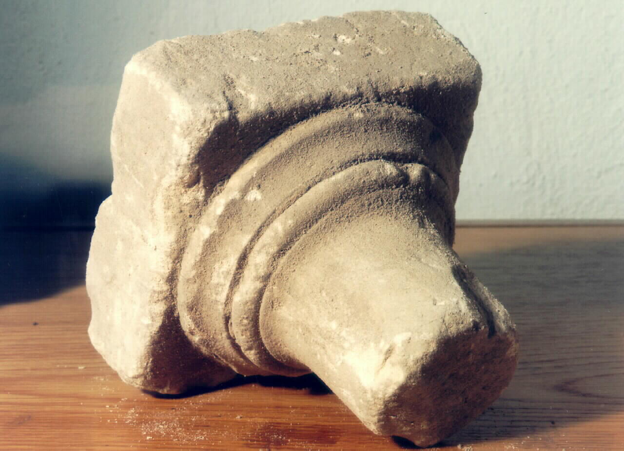 colonnina, frammento - ambito siciliano (sec. XIV)