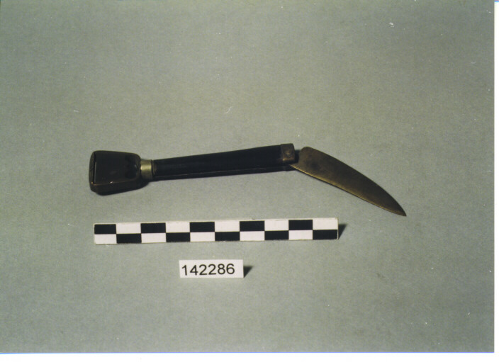 COLTELLO A SERRAMANICO