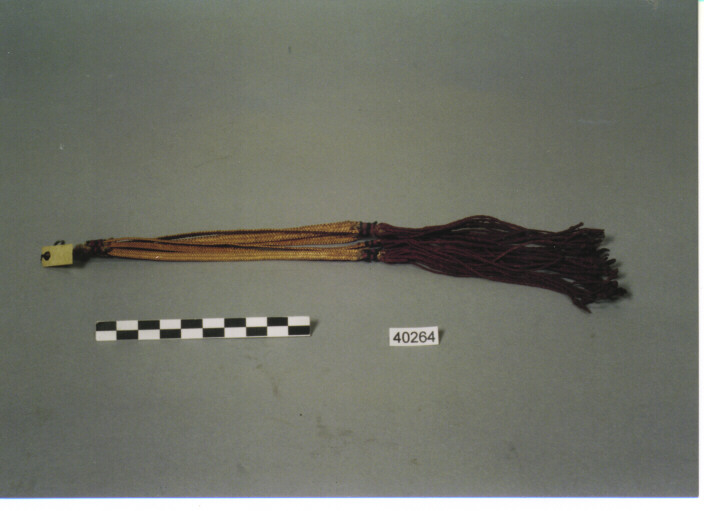 PENDENTE - KACHIN CAURI