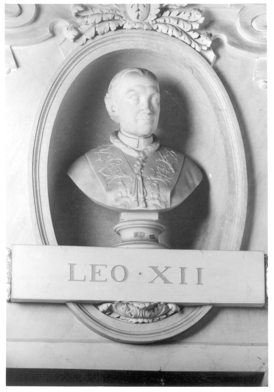 busto ritratto di Leone XII (busto, opera isolata) di Moccia Antonio (secondo quarto sec. XIX)