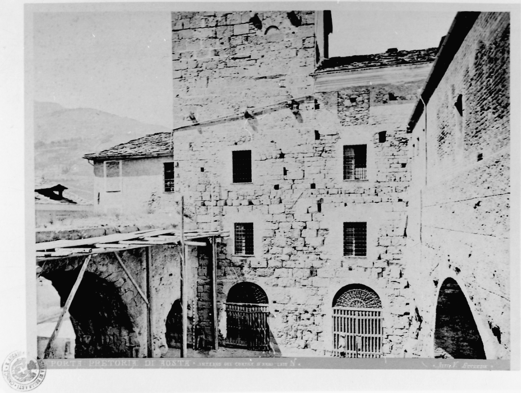 Aosta - Porta praetoria (positivo) di Ecclesia Vittorio (seconda metà XIX)