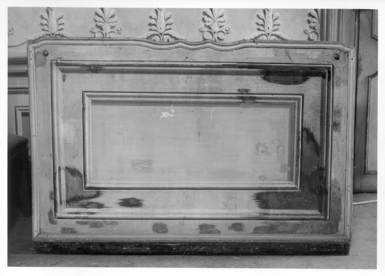 motivo decorativo a finta cornice (paracamino, opera isolata) - ambito piemontese (prima metà sec. XIX)