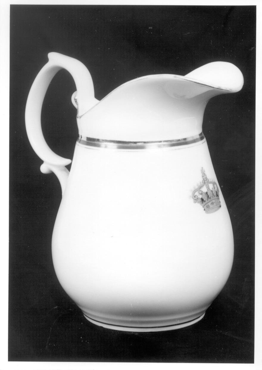 corona (lattiera, opera isolata) di Richard Ginori Società Ceramica (ultimo quarto sec. XIX)