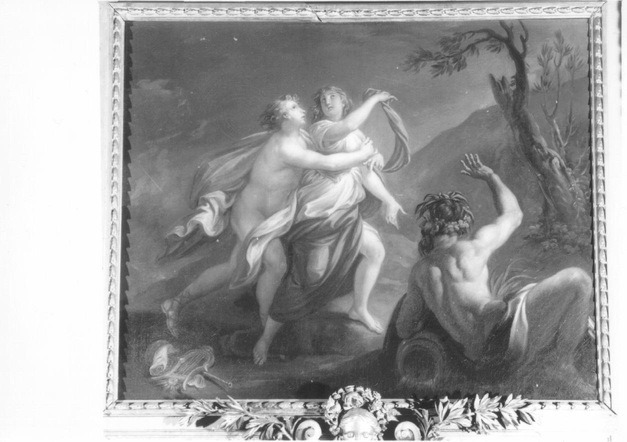 IL BIONDO ED APPASSIONATO APOLLO, CH'INDARNO CALCA LE ORME DI DAFNE PER DICHIARARLE I SUOI ARDORI, ED ELLA FUGGENDO INVOCA IL FIUME PENEO DI LEI PADRE A SOTTRARLA DALLE SUE FURIE, E LA METAMORFOSA IN ALLORO, Apollo e Dafne (sovrapporta, ciclo) di Paladino Giuseppe (ultimo quarto sec. XVIII)