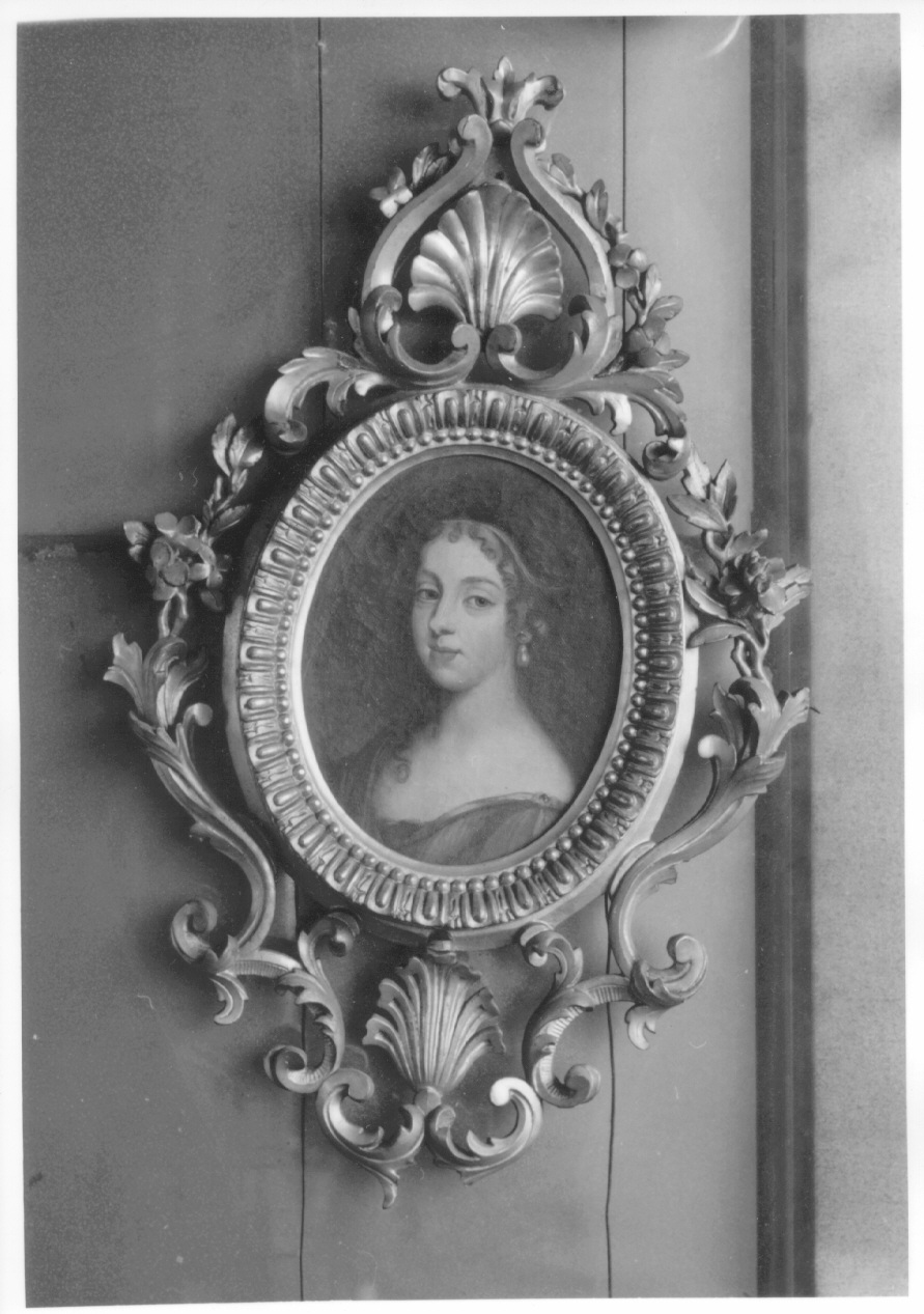 ritratto di nobildonna (miniatura, opera isolata) - ambito piemontese (primo quarto sec. XVIII)