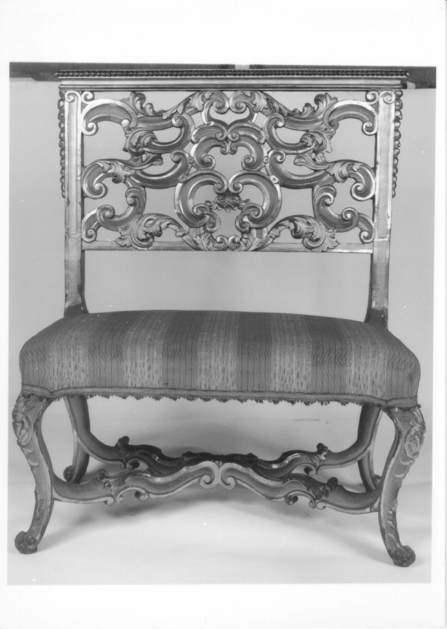 sofà, complesso decorativo - ambito piemontese (secondo quarto sec. XVIII)