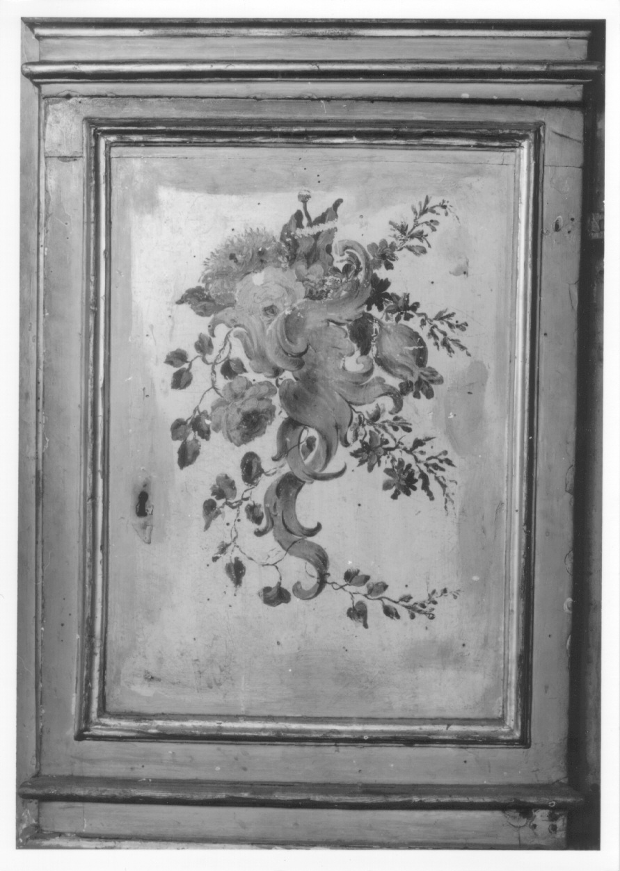 motivo decorativo floreale (dipinto, elemento d'insieme) - ambito piemontese (terzo quarto sec. XVIII)