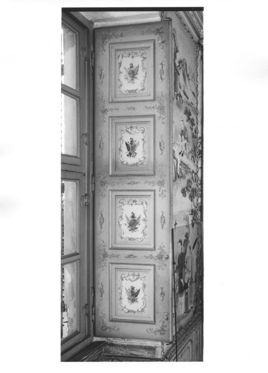 TROFEO DI GUERRA (scuro di finestra, elemento d'insieme) di Alberoni Giovanni Battista - ambito piemontese (metà sec. XVIII)
