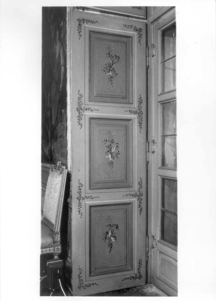 MOTIVI DECORATIVI VEGETALI (scuro di finestra, elemento d'insieme) di Antoniani Francesco, Perego Gaetano - bottega piemontese (metà sec. XVIII)