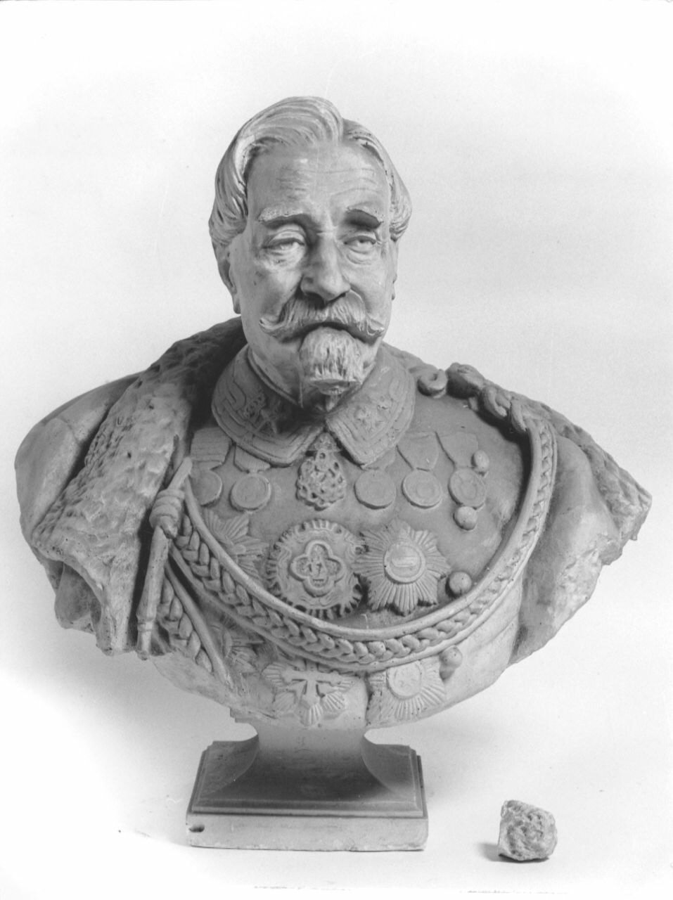 ritratto di Enrico Morozzo della Rocca (busto, opera isolata) - ambito piemontese (terzo quarto sec. XIX)