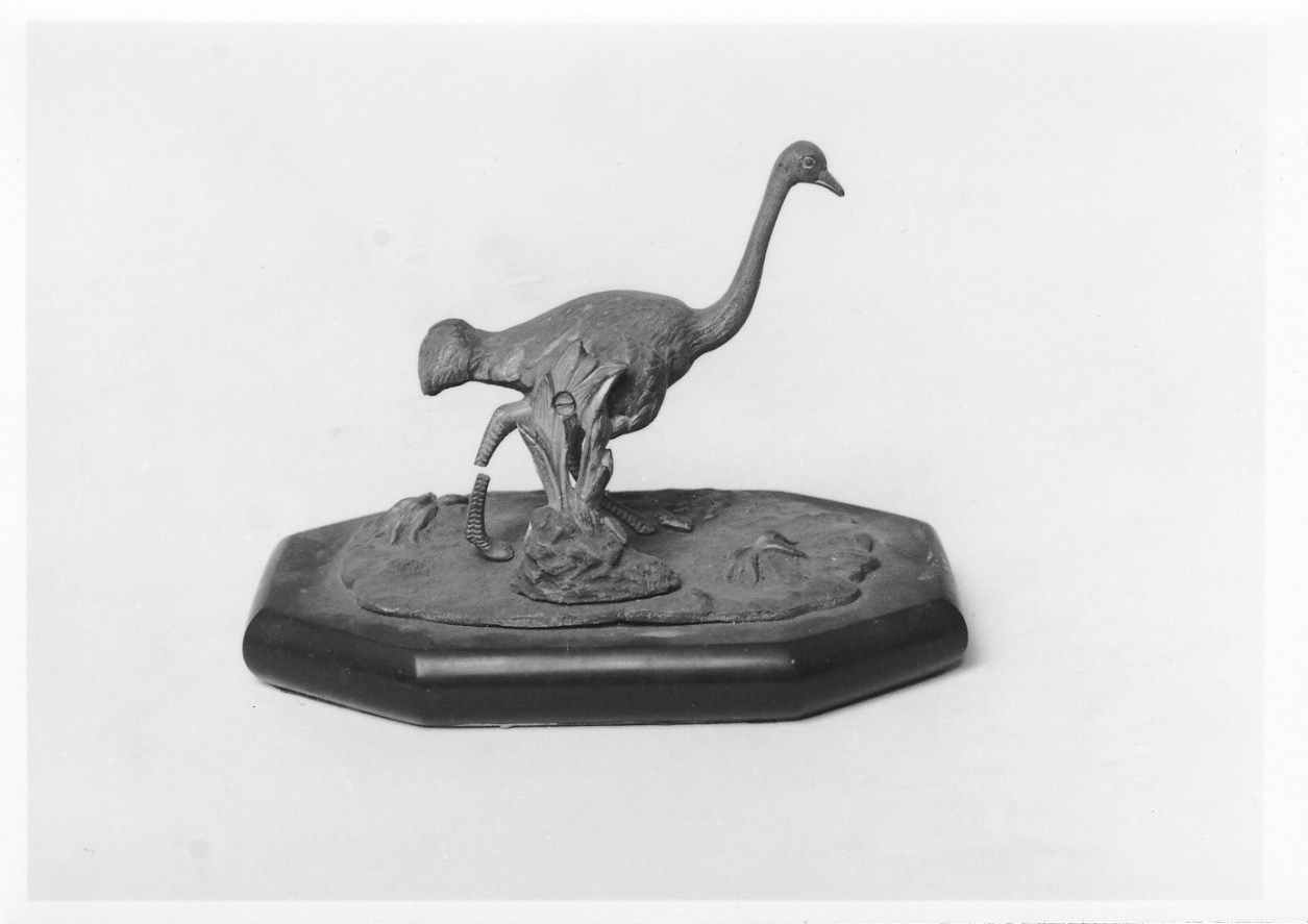 struzzo (scultura, opera isolata) - ambito francese (?) (terzo quarto sec. XIX)