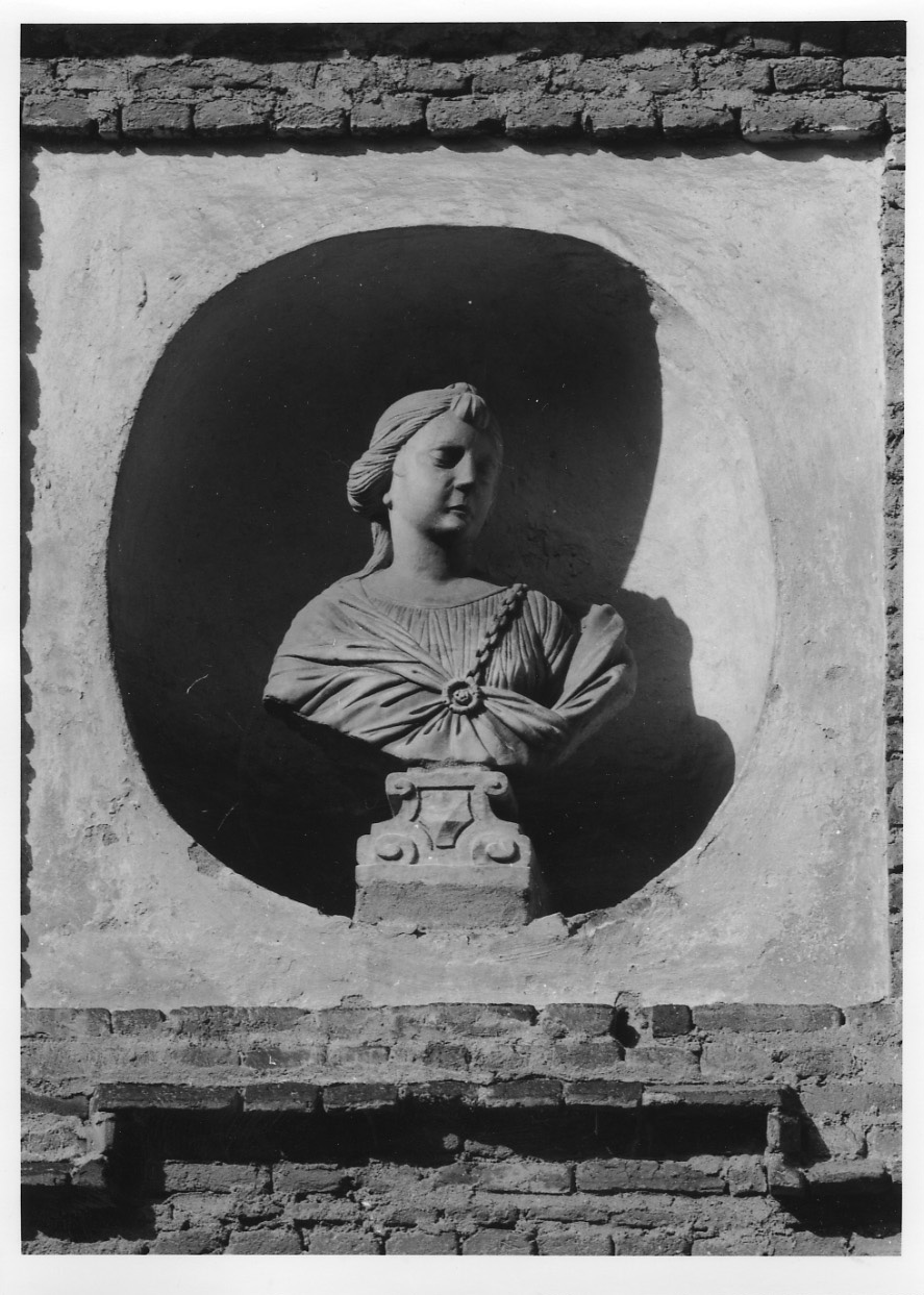 busto di donna (busto, opera isolata) - ambito piemontese (ultimo quarto sec. XVII)