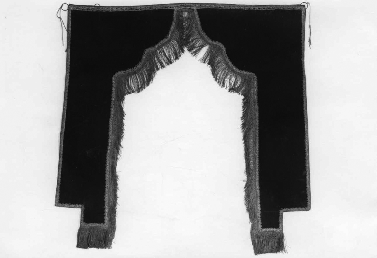 conopeo di tabernacolo, opera isolata - manifattura italiana (prima metà sec. XX)