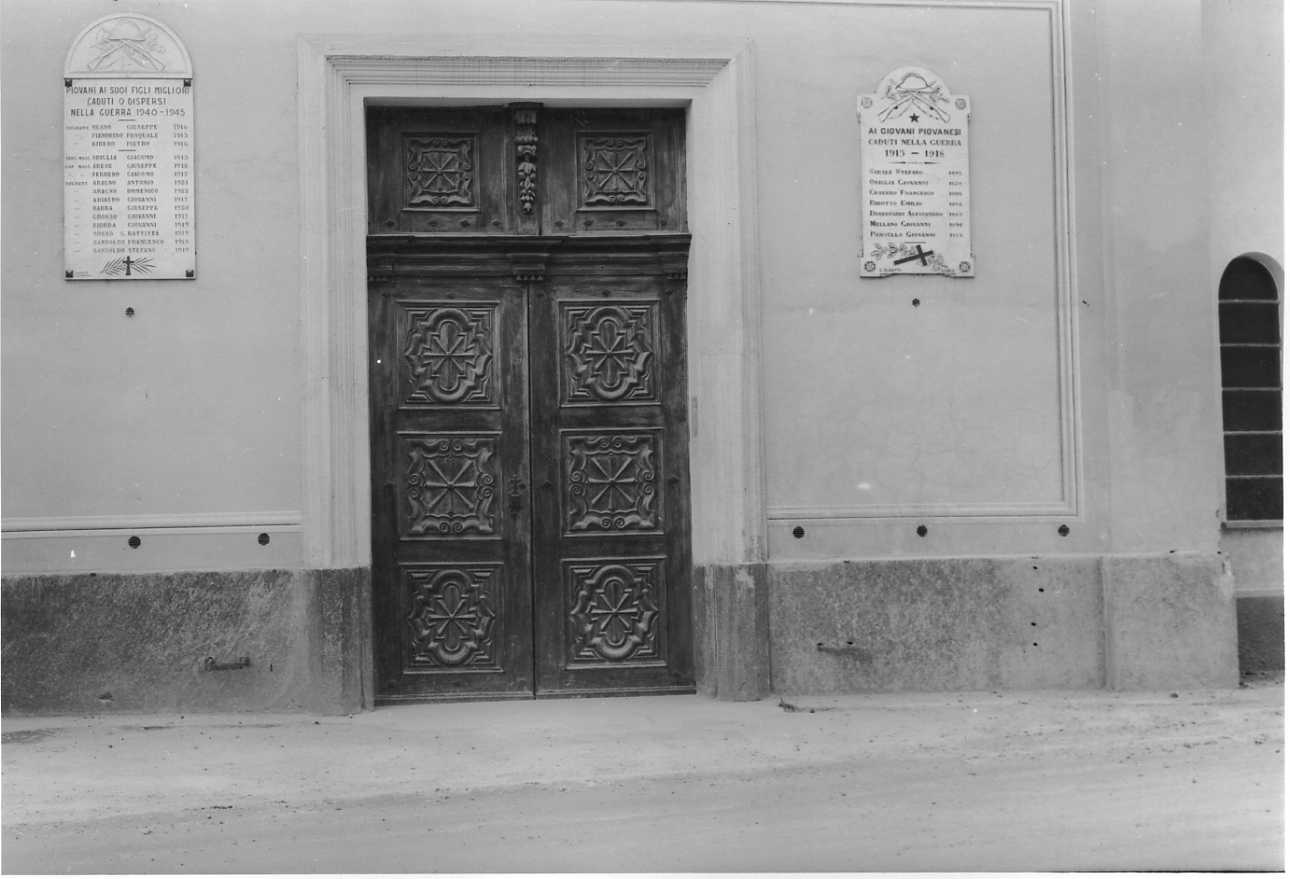 motivi decorativi geometrici (portone - a due battenti, opera isolata) - bottega cuneese (sec. XVIII)