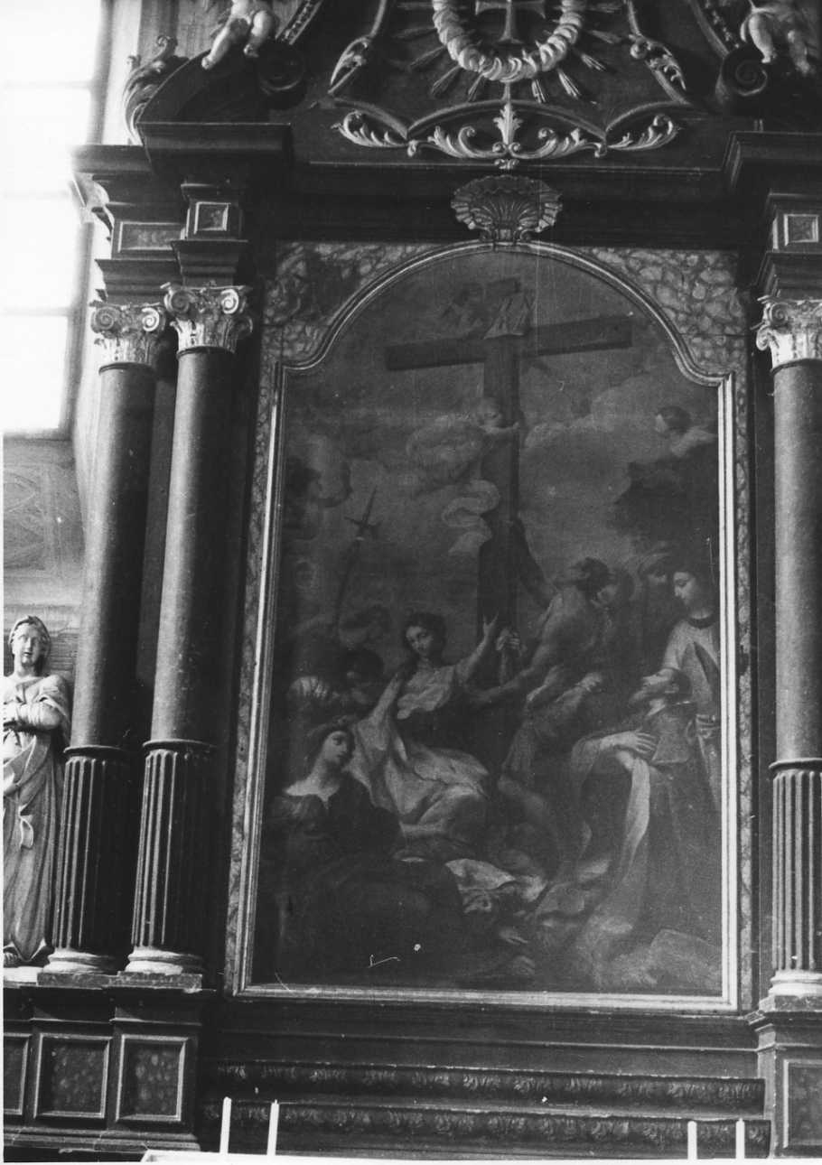 esaltazione della vera croce (dipinto, opera isolata) di Nepote Ignazio (sec. XVIII)