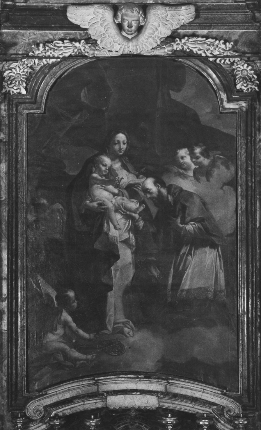 San Francesco di Sales in adorazione della Madonna con il Bambino Gesù (pala d'altare, opera isolata) di Beaumont Claudio Francesco (metà sec. XVIII)