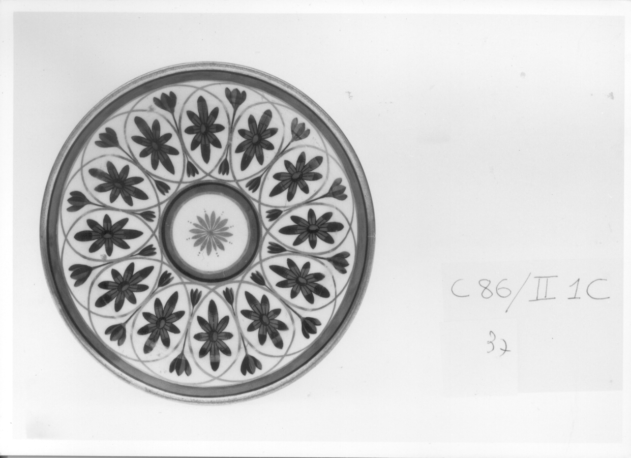 motivo decorativo floreale (piattino da caffè, insieme) di Manifattura Imperiale di Vienna (primo quarto sec. XIX)