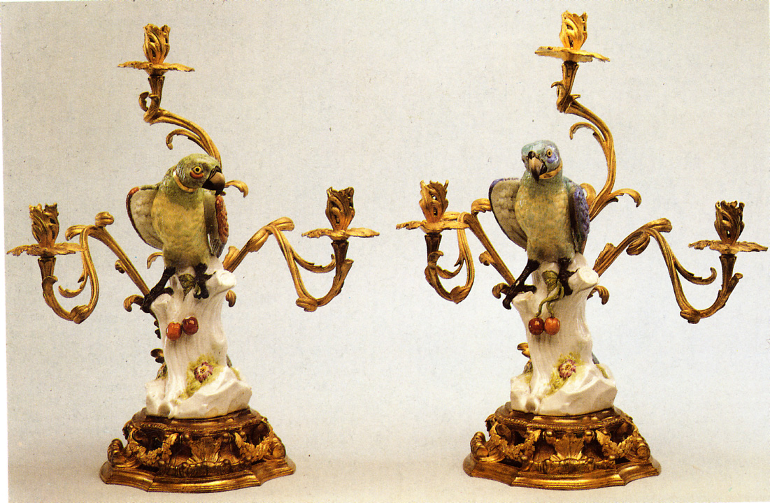 MOTIVI DECORATIVI VEGETALI CON UCCELLI (candeliere, coppia) di Kaendler Johann Johachim (attribuito), Manifattura di Meissen (metà sec. XVIII)