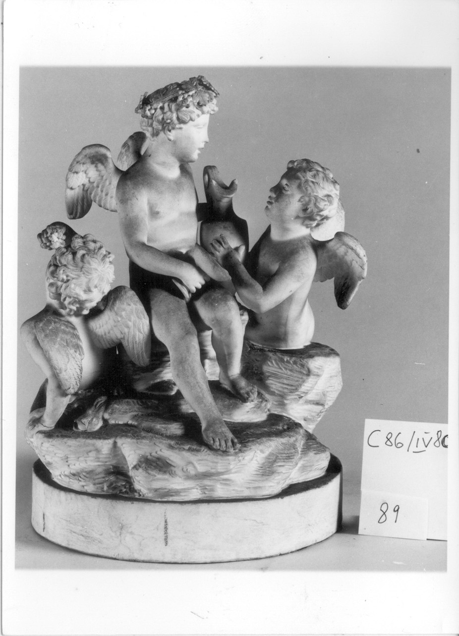 Amore di Bacco circondato da due amorini (gruppo scultoreo, elemento d'insieme) di Manifattura di Nast (sec. XIX)