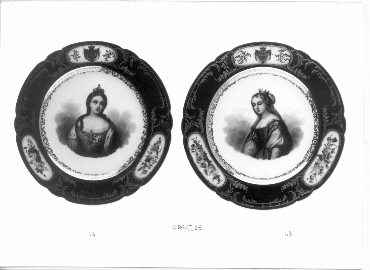 Ritratto di Caterina I, imperatrice di Russia, ritratto femminile (piatto, elemento d'insieme) di Atelier de Boyer (sec. XIX)