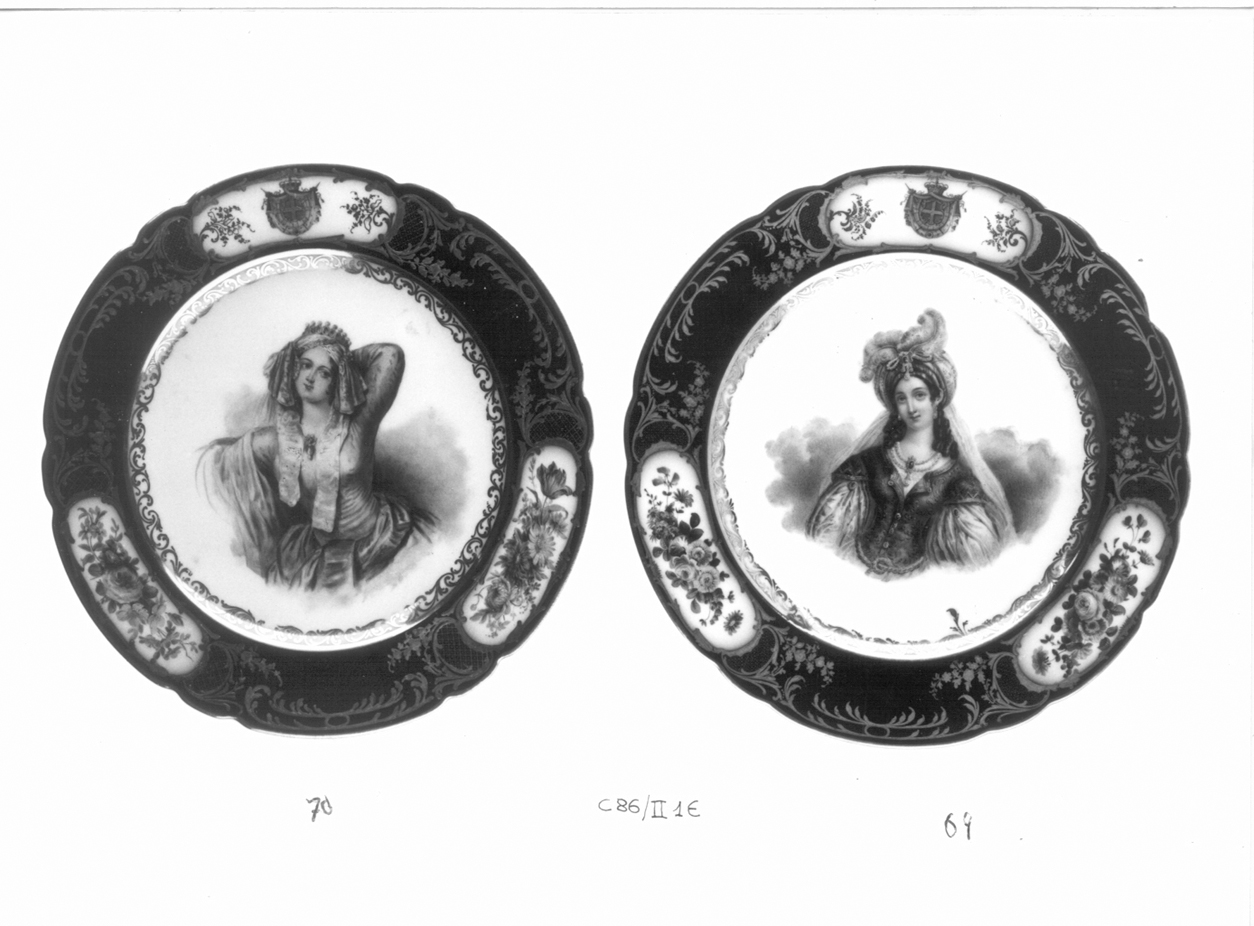 Ritratto di donna asiatica, ritratto femminile (piatto, elemento d'insieme) di Atelier de Boyer (sec. XIX)