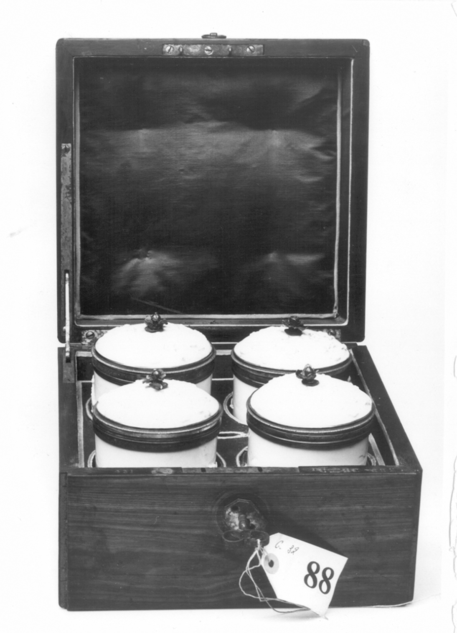 cassetta, elemento d'insieme di Manifattura di Mennecy (sec. XVIII)