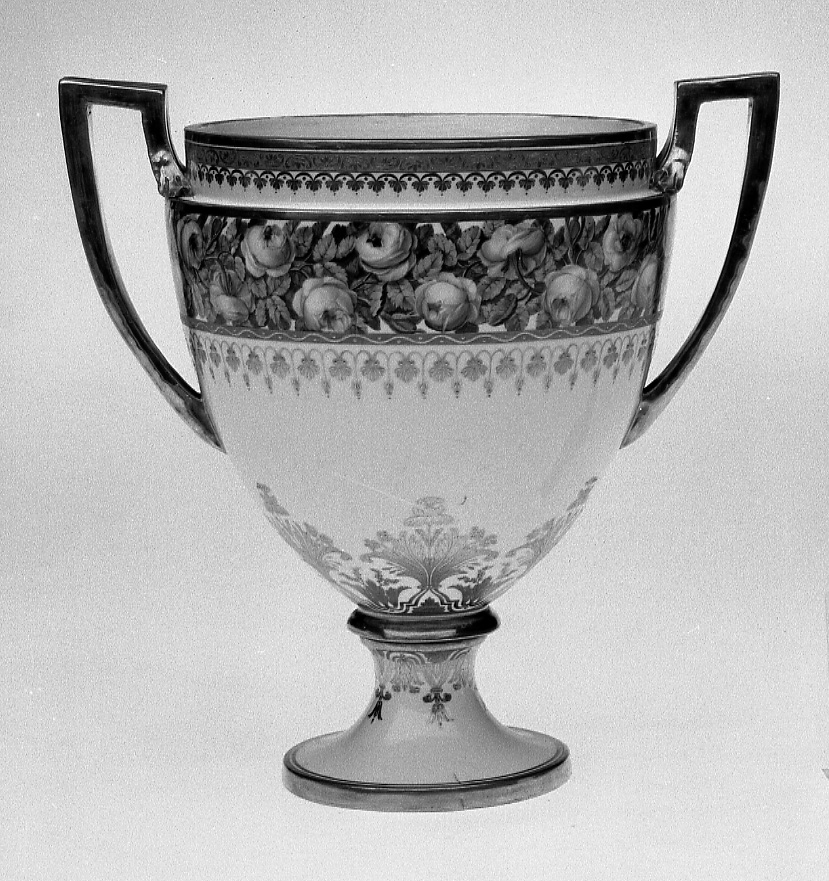 motivo decorativo floreale (vaso da fiori, elemento d'insieme) di Manifattura Imperiale di Vienna (fine, primo quarto sec. XVIII, sec. XIX)