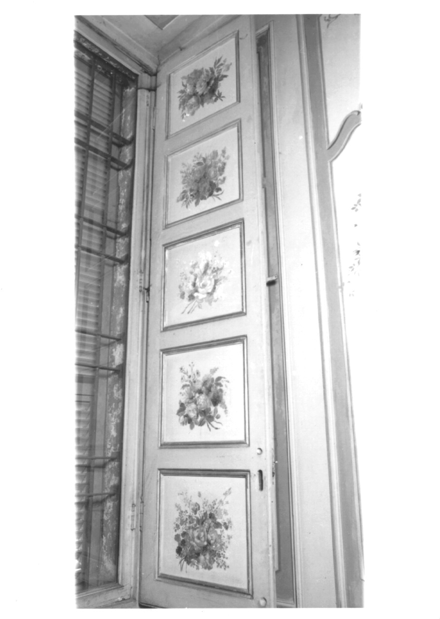 mazzo di fiori (scuro di finestra, elemento d'insieme) di Vacca Felice (attribuito) (secondo quarto sec. XIX)