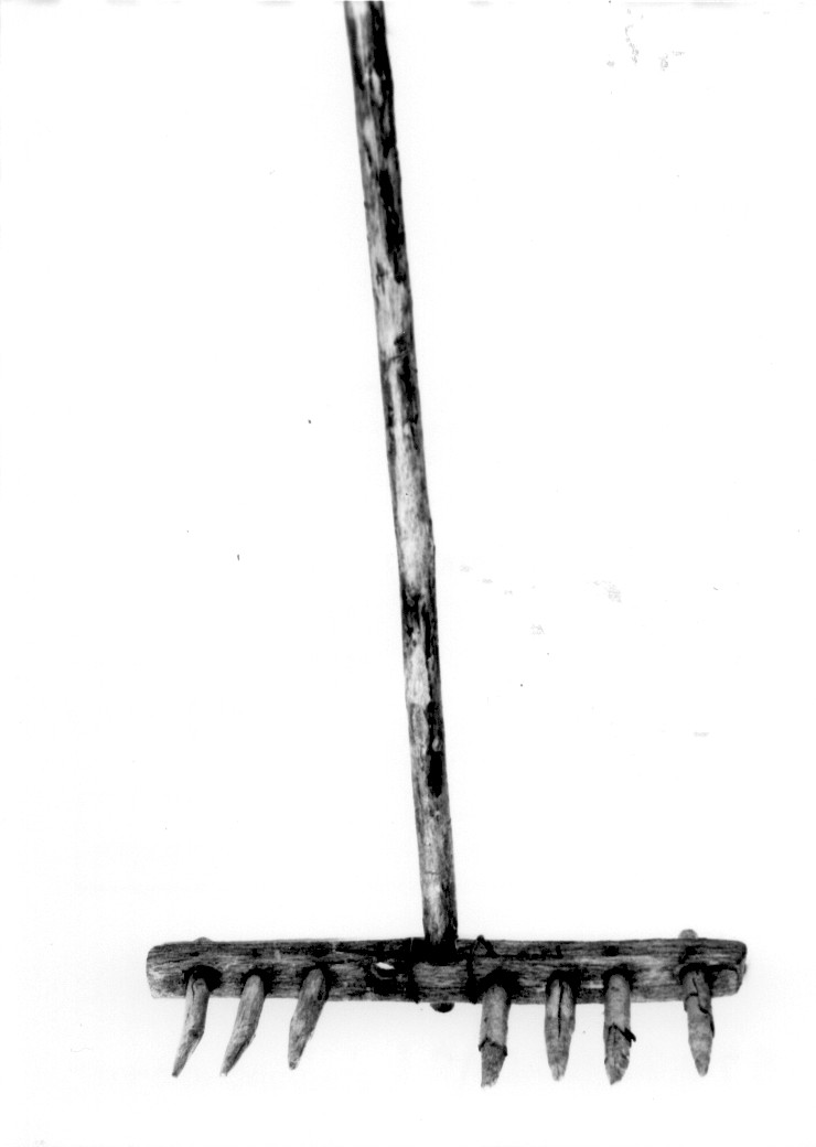 rastrello - bottega abruzzese (sec. XX)