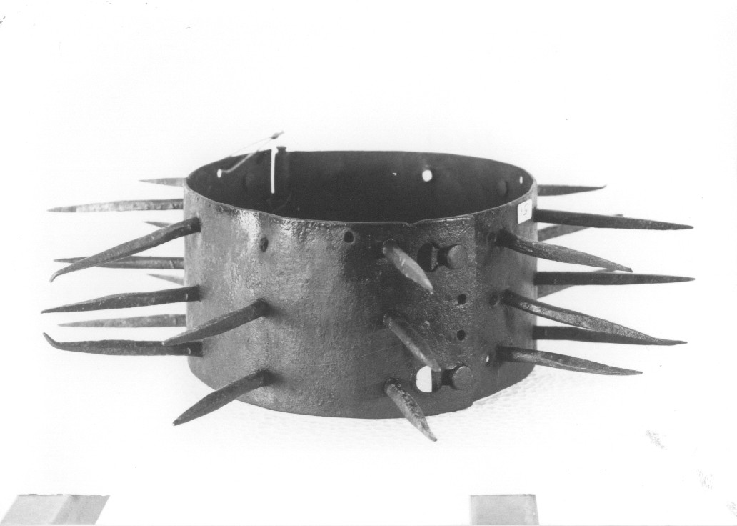 collare - ambito abruzzese (sec. XX)