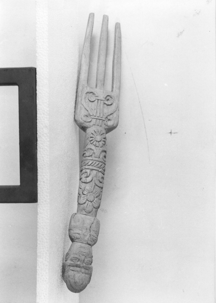 forchettone - ambito abruzzese (sec. XX)