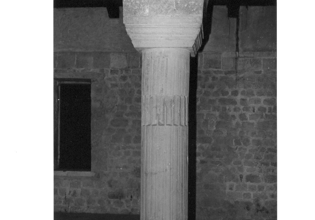 colonna, opera isolata - bottega Italia centrale (sec. XII)
