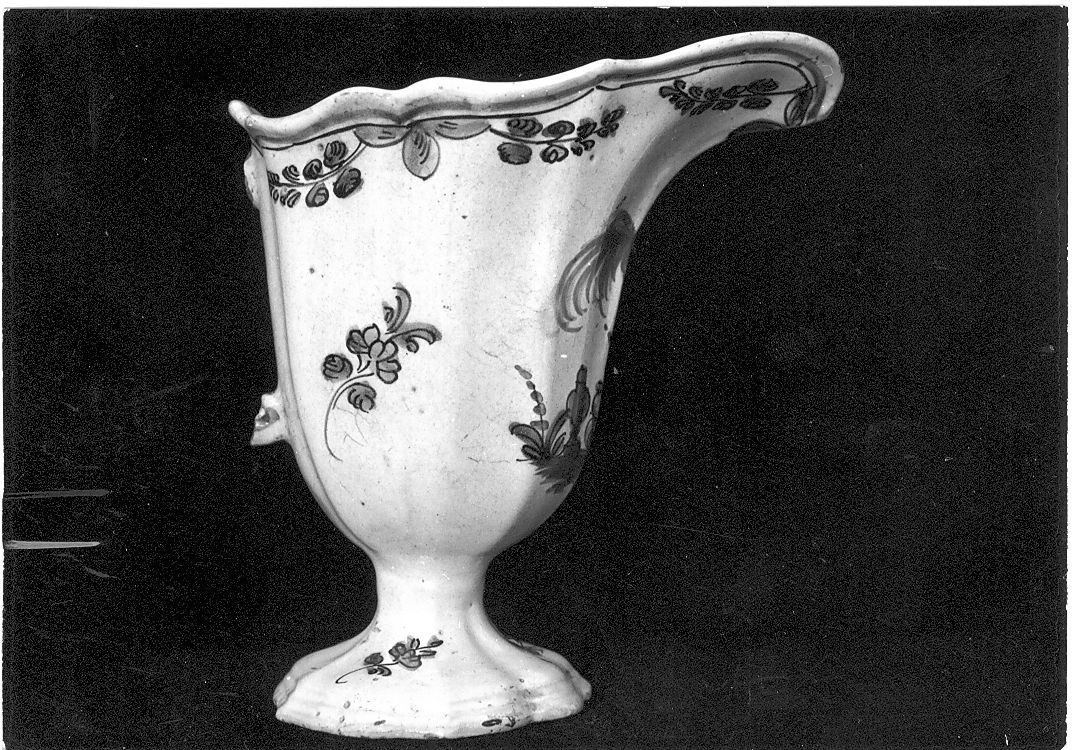 motivi decorativi floreali (brocca) - ambito Italia centrale (sec. XIX)