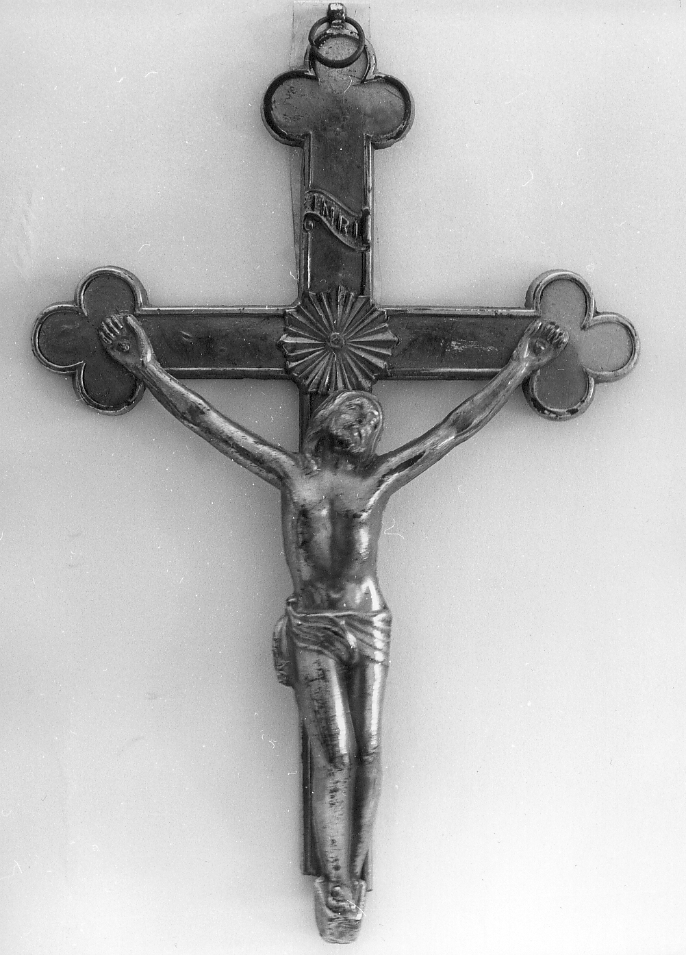 crocifisso, opera isolata - bottega Italia centrale (sec. XX)