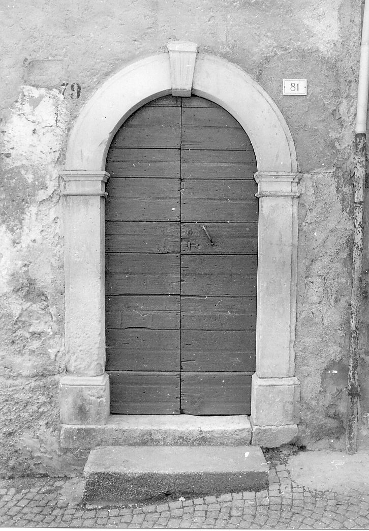 portale, opera isolata - bottega Italia centrale (secc. XIX/ XX)