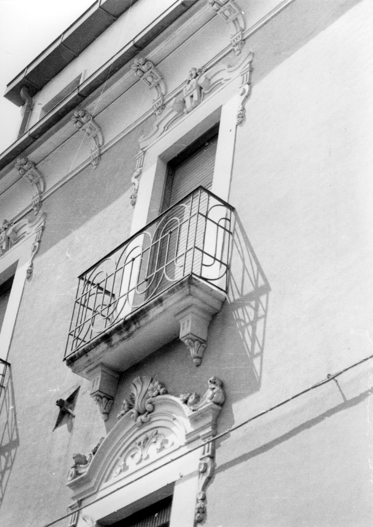 porta finestra, serie - bottega Italia centrale (fine/inizio secc. XIX/ XX)