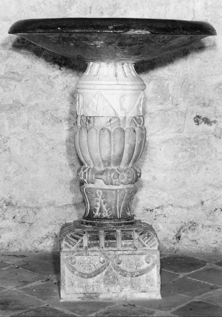 acquasantiera - ambito Italia centrale (fine sec. XVI)