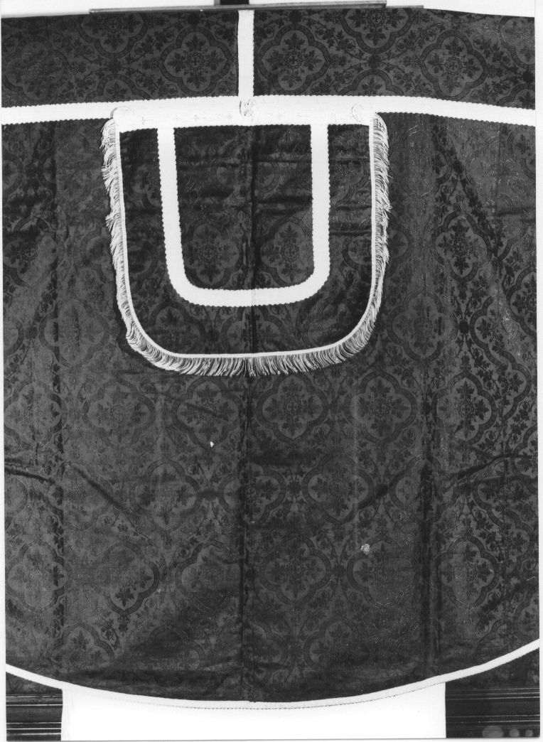 piviale, opera isolata - manifattura Italia centrale (secc. XIX/ XX)