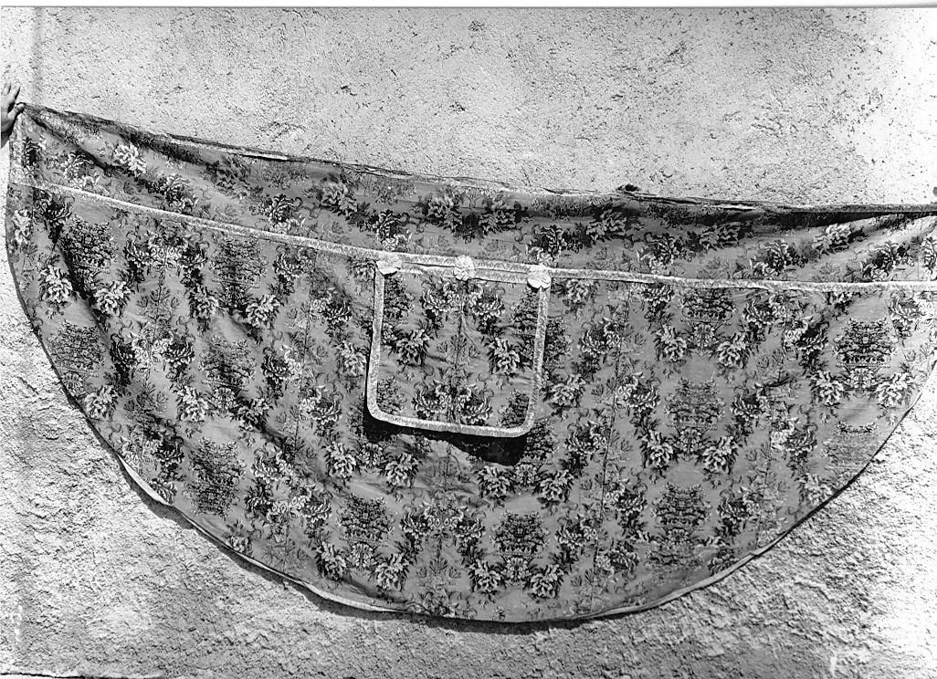 paramento liturgico, insieme - manifattura francese (secondo quarto sec. XVIII)