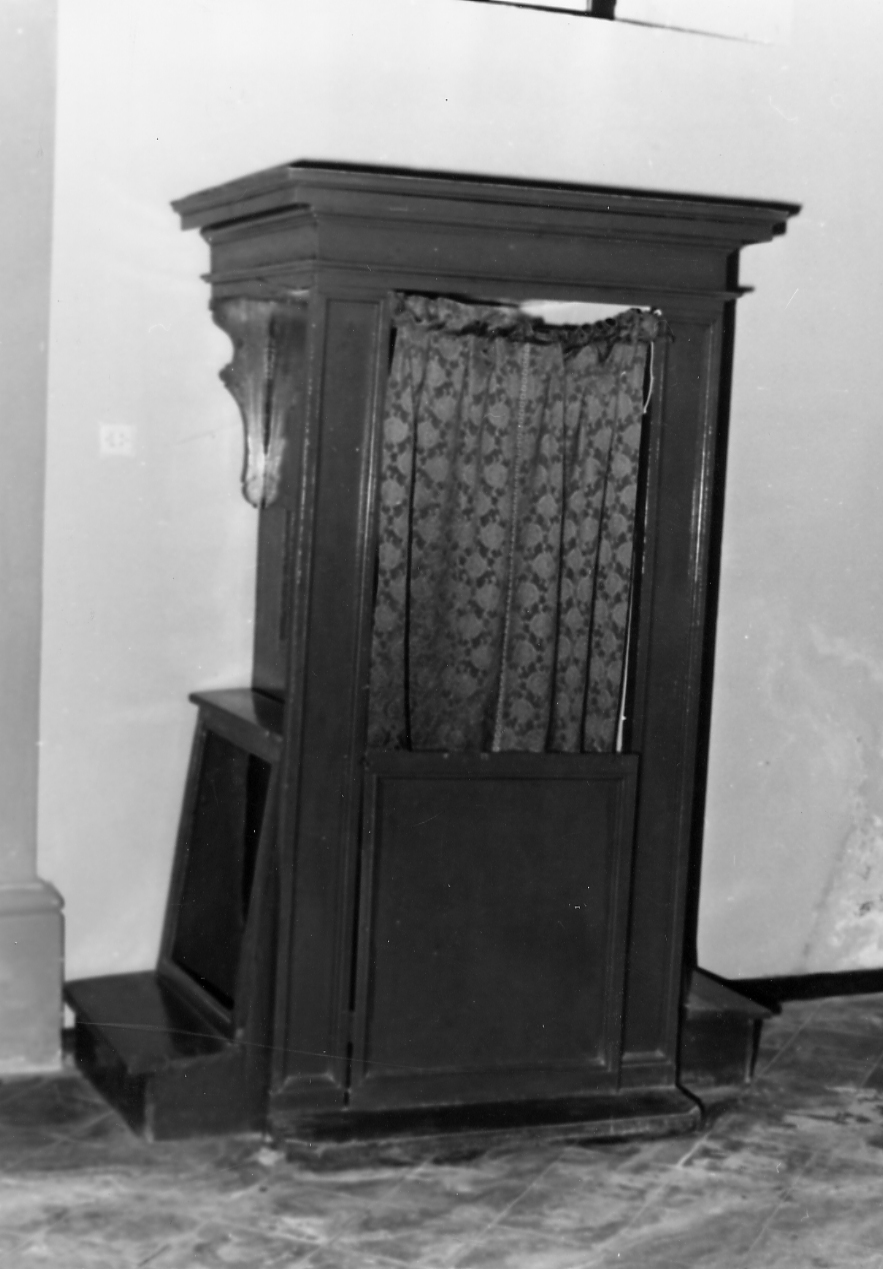 confessionale - ambito Italia centrale (sec. XX)