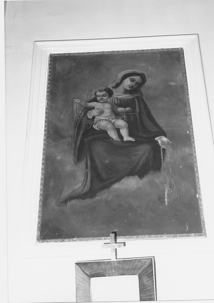 MADONNA DEL ROSARIO (dipinto) di Cialente C (sec. XX)