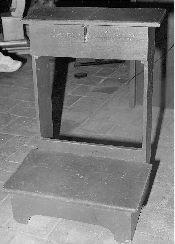 inginocchiatoio - ambito Italia centrale (sec. XX)