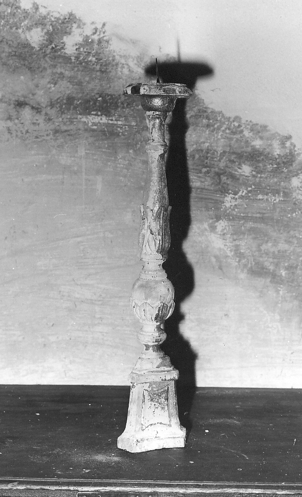 candeliere d'altare, coppia - bottega aquilana (sec. XIX)